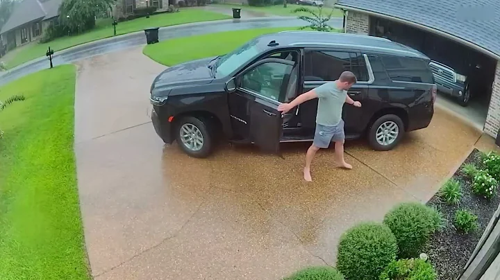 100 Incredible Lightning Strikes Caught on Camera