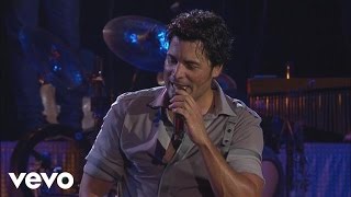 Chayanne - Si Nos Quedara Poco Tiempo (Live Video) chords