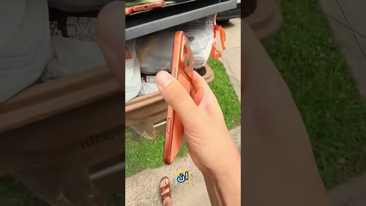 لقي آيفون 17 برو ماكس في القمامة… لكن المفاجأة صدمته! 😱📱