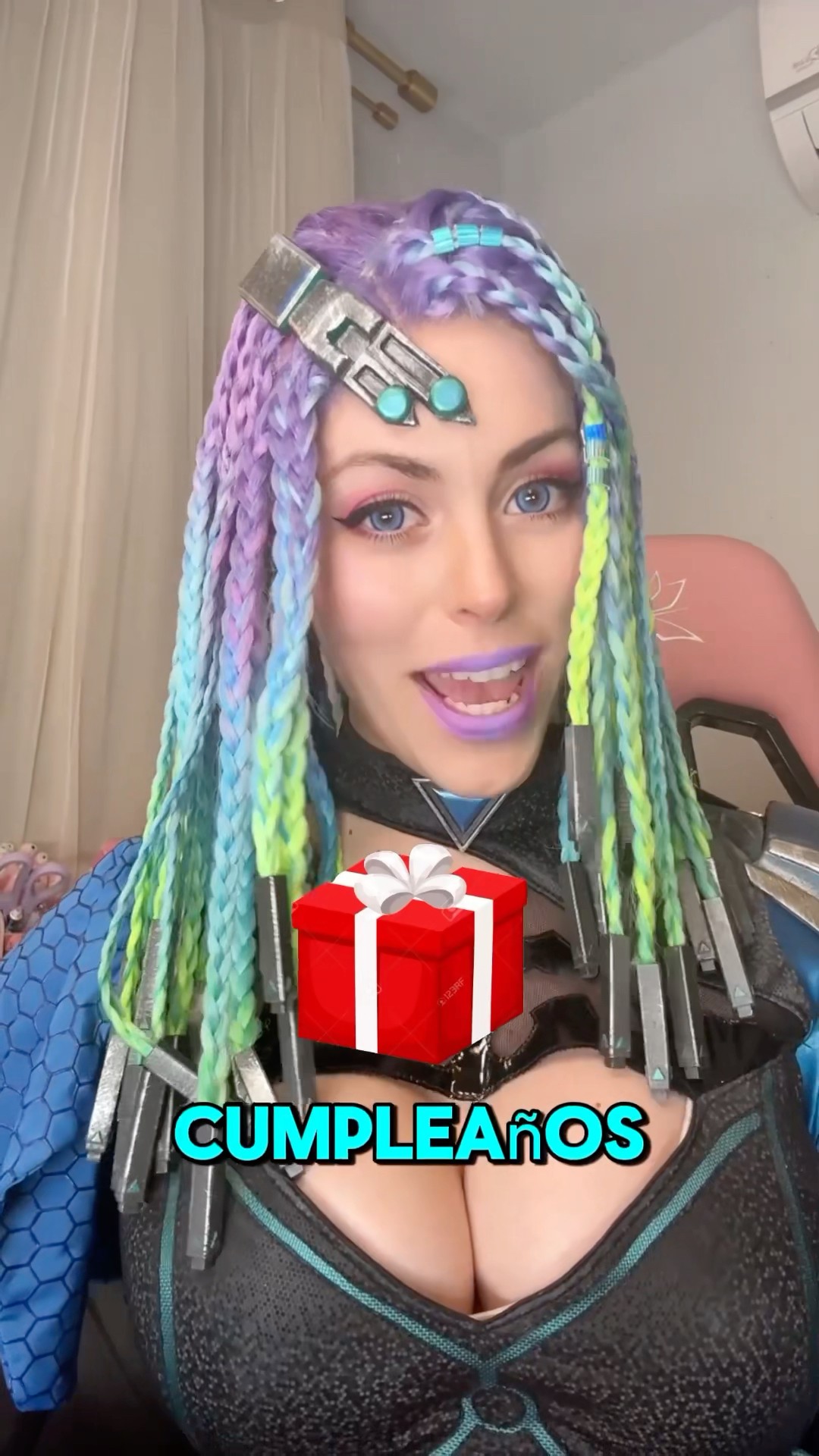 Moco sexi de Free fire me da un Regalo de Cumpleaños?!!