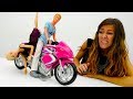 Vídeos de Barbie en español - Barbie tiene una cita con Ken.