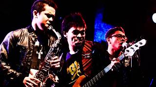 Sore Tugu Pancoran ( Tribute To Iwan Fals ) - Barry Likumahuwa Feat Ryan - Jazz Traffic 2016
