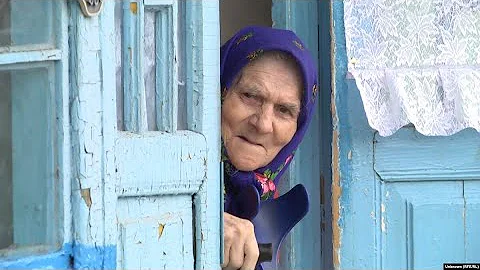 Moldovan Volunteer Helps Elderly Claim Help For He...