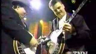 Video voorbeeld van "Ricky Skaggs & Ky. Thunder with Del McCoury Band - Rawhide"