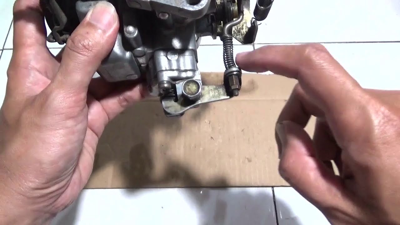 Settingan tuas pompa akselerasi karburator mobil suzuki katana