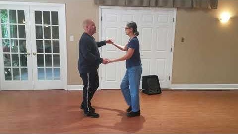 Salsa - Chicken Wing (Hammerhold) and double wrap