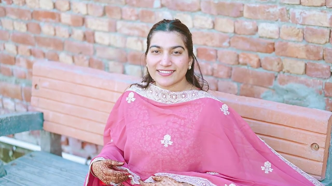 Bittu Studio 8699823600