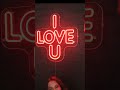 LOVE U 💖 Neon su misura | Bozze e preventivi gratis 🌐 neonplex.it #NeonPlex #Neon #love #music #part