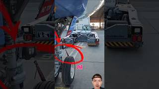🚨 Proses Alat Pushback Pesawat Raksasa di Bandara! Begini Cara Dipindahkan 😱✈️