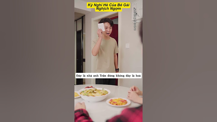 Kỳ Nghỉ Hè Của Bé Gái Nghịch Ngợm