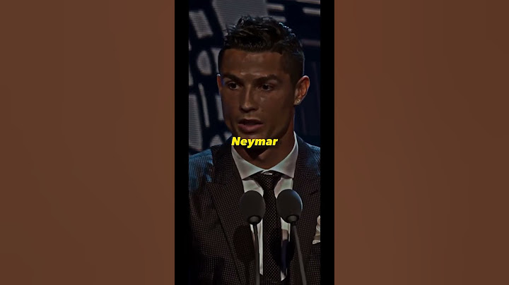 When Neymar gave Ronaldo the COLDEST Stare at 2017 Ballon’dor🥶🥶🥶 #ronaldo #neymar #football