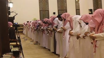 رغم انقطاع الكهرباء الا ان ترتيل جميل للقارئ محمد اللحيدان