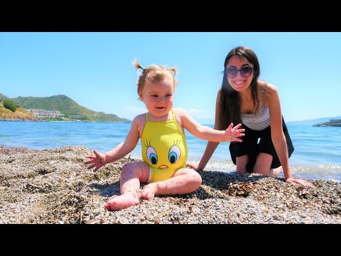 Bebek bakma videosu. Sahil oyunları! Anne Vlog. Sevcan Derin ile deniz kenarına gidiyor!