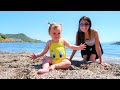 Bebek bakma videosu. Sahil oyunları! Anne Vlog. Sevcan Derin ile deniz kenarına gidiyor!