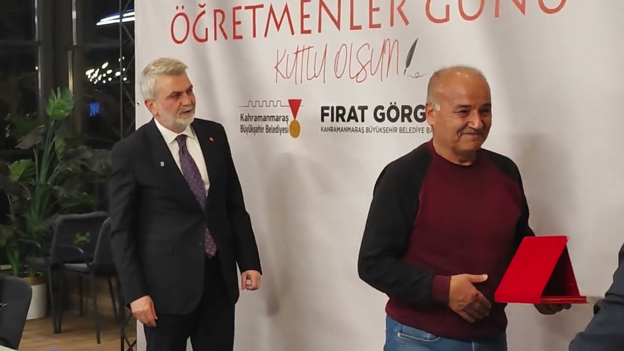 KAHRAMANMARAŞ'TA 24 KASIM ÖĞRETMENLER GÜNÜ NEDENİYLE BELEDİYE BAŞKANLIĞI YEMEK PROGRAMI DÜZENLENDİ.