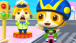 baby kitten drives the car safety for kids police car nursery rhymes kids songs babybus
