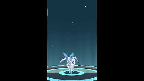 How to evolve Eevee into Sylveon in just one click!! #shinysylveon #eevee #gaming #pokemongo #eevee