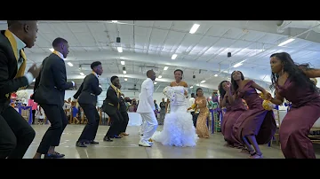 Congolese Wedding Entrance Dance - Moise Mbiye (Je t'aime)