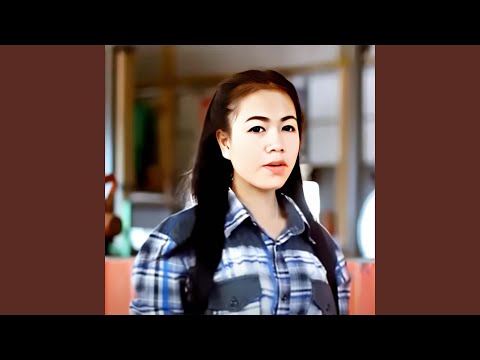 ນອນກອດຂອນໄມ້