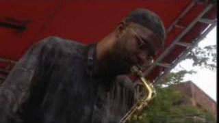 Kenny Garrett Quartet - Sing a Song of Song 2/2 chords