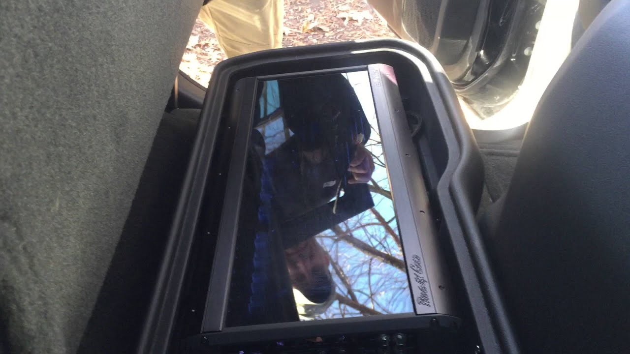 2014 Sierra Denali Elite build. Subwoofer/amp portion ... 2014 Sierra Denali Elite build. Subwoofer/amp portion ...