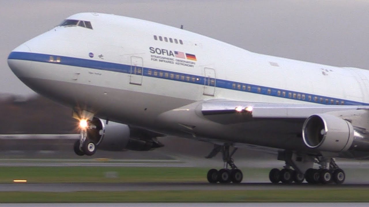ᴴᴰ NASA Boeing B747SP (N747NA) SOFIA Landing Hamburg Airport YouTube