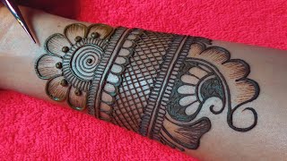 Indian Style Bharwa Mehndi Designs for Hand