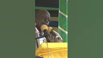 TAZAMA DKT MAGUFULI ALIVYOMUIMBA DKT JAKAYA KIKWETE JUKWAANI UTAPENDA 