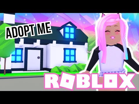 I Bought The Family House In Adopt Me Roblox Roleplay - rideable hot air balloon roblox