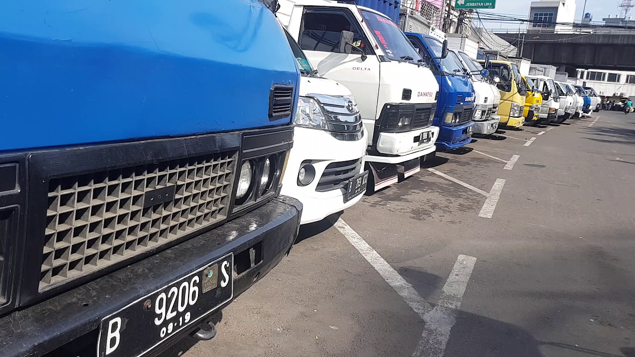 Keren Daihatsu DELTA truck engkel  4  roda  masih gagah 