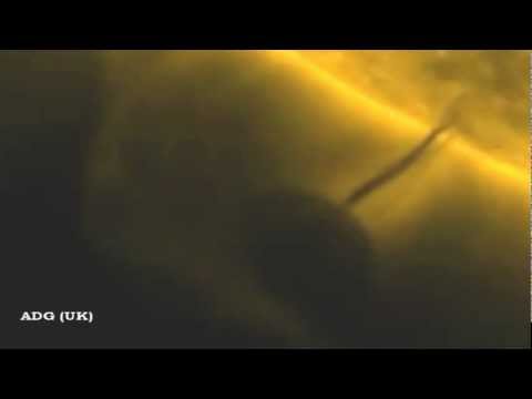 Solar UFO Collects Plasma Then Engage&#039;s Warp 2012 HD