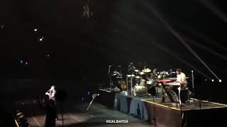 MAROON 5 - Don't Wanna Know (LIVE in MANILA 2019)