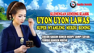 Nina Mercedes lesbian porno