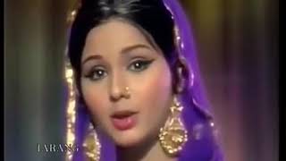 Es jamane es mohabbat me kitne dil todea kitne ghar chose a jane kyo log mohabbat Kiya karte hai