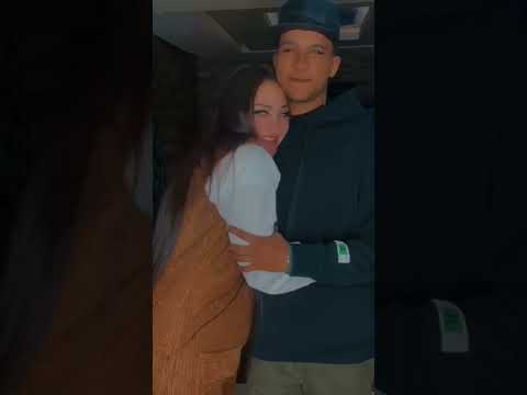 ضحكته يا لهوي ربابه