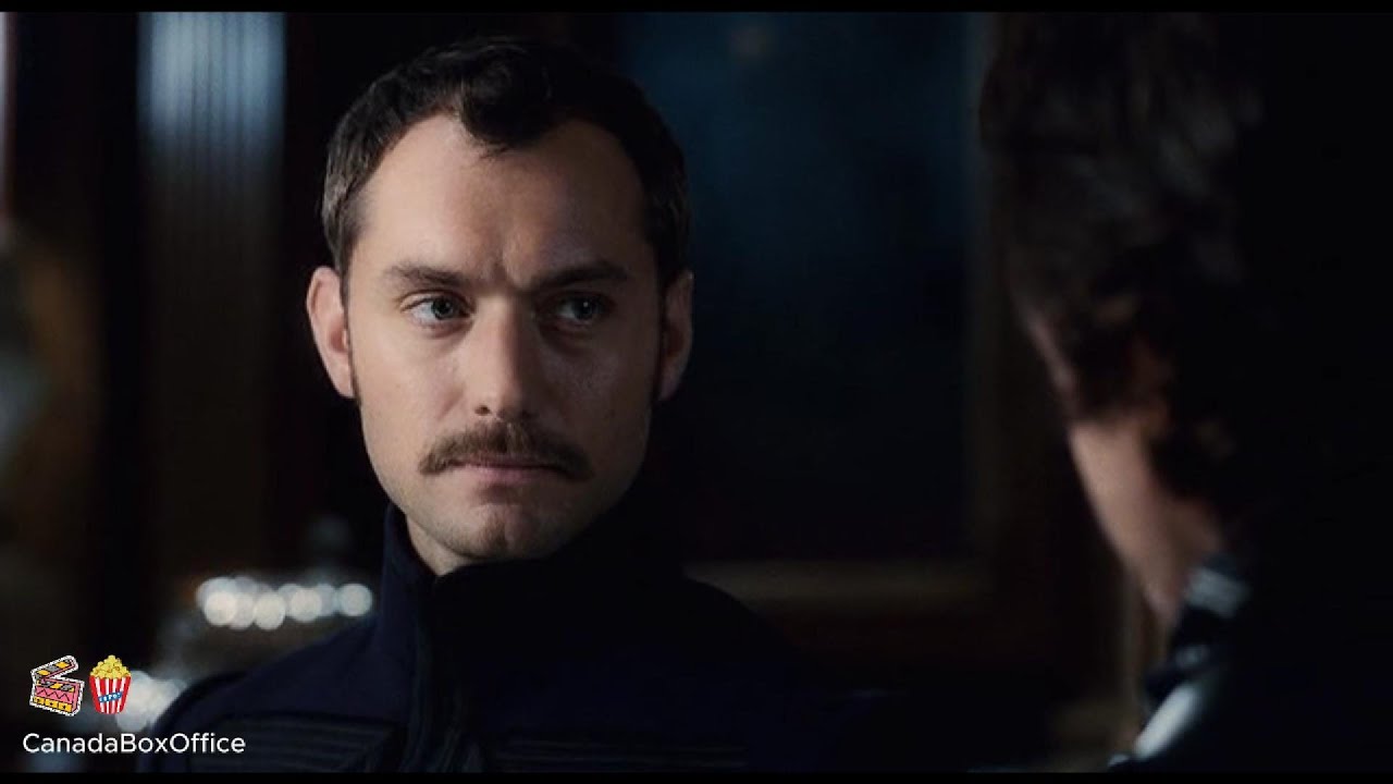 Sherlock Holmes: Jude Law as Dr. Watsons