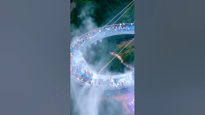 Glass Sky Bridge SHATTERS Under Tourists! 😨🌉 #shorts #viral #skywalker #glassbridge #trending