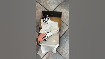 Thumbnail of The clone white suede unboxing video 🔥 #skateboarding #d3 #osiris #sneakers #unboxing #asmr