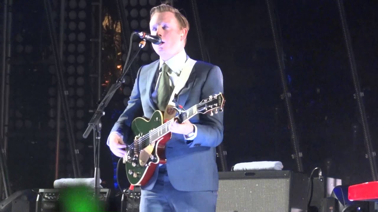 Two Door Cinema Club Sleep Alone Coachella 2013 Weekend 1 Youtube