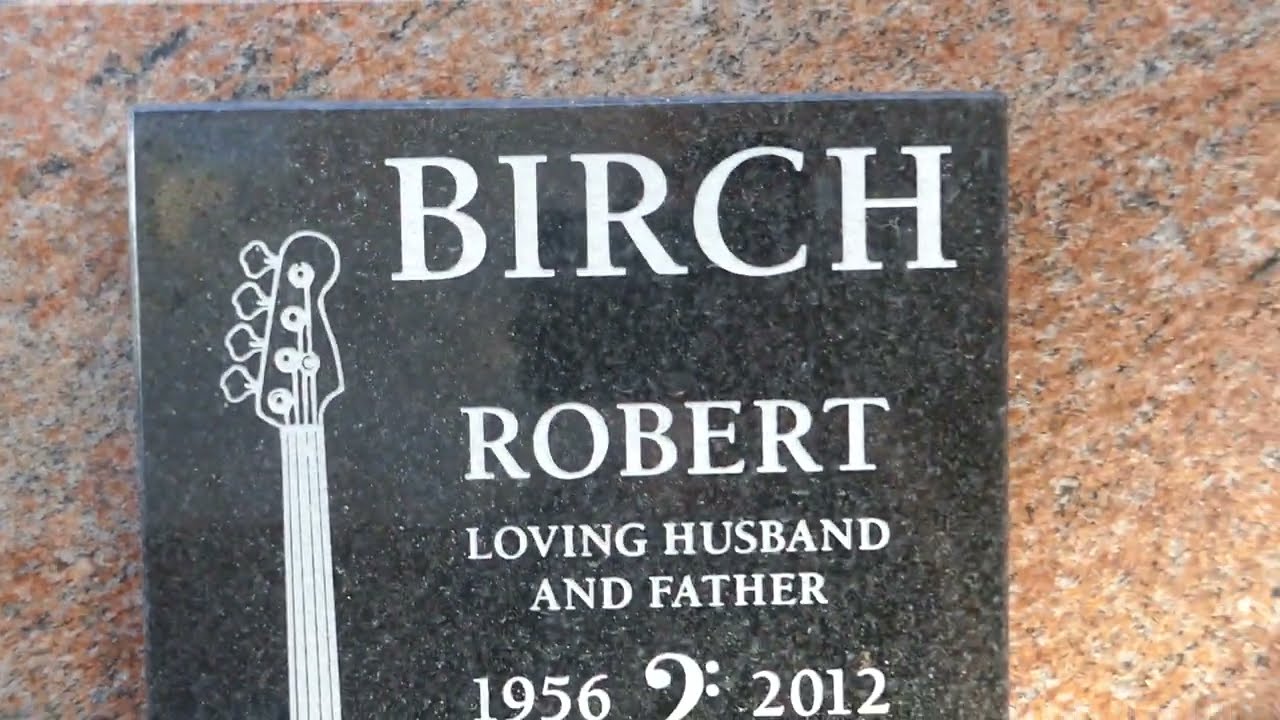 Musician Bob Birch Grave Mount Sinai Memorial Park Los Angeles California USA November 25, 2022