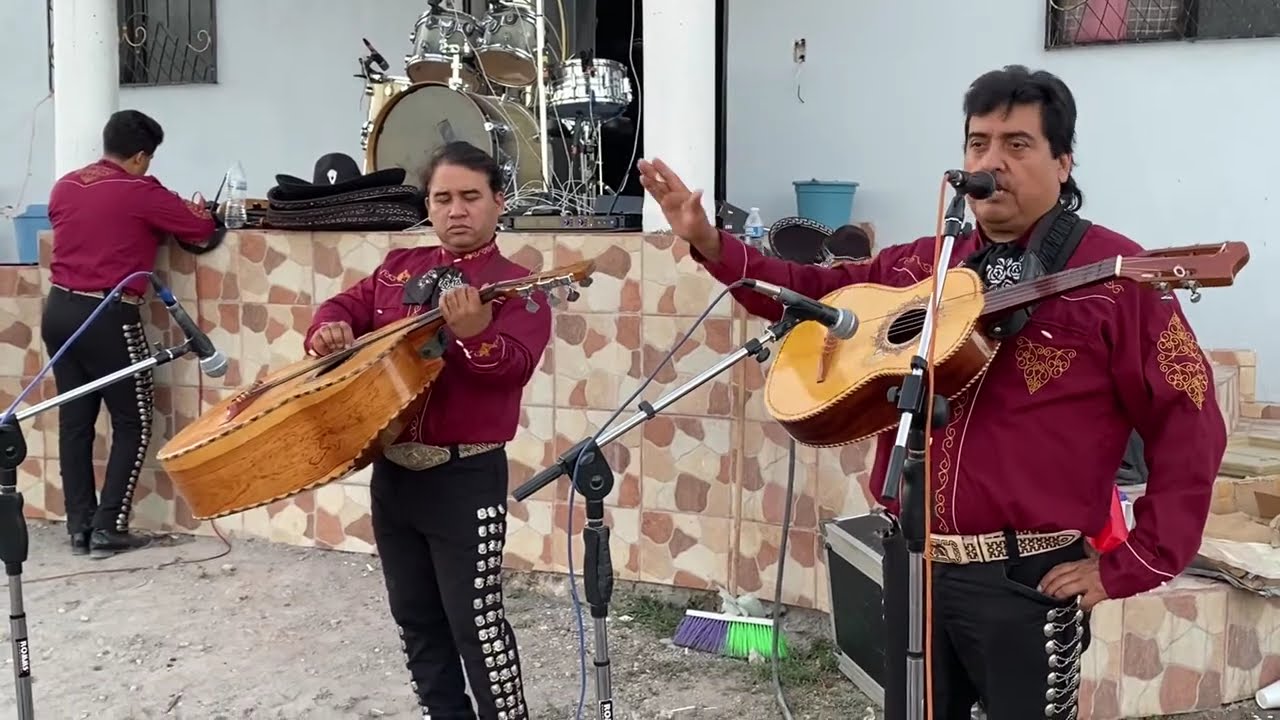 DLB (Sublime Amor) en Tanque Colorado SLP Mariachi Emmanuel Lunes 04/11/24