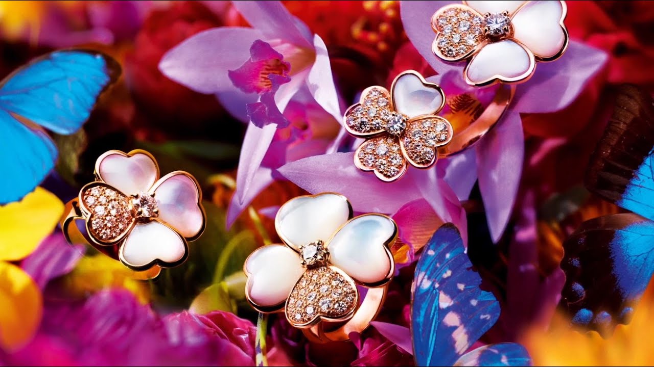 Florae Mika Ninagawa exhibition in Paris