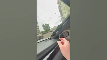 Шторка сонцезахисна на лобове скло для автомобіля 