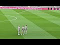 ROBERTO DE ZERBI WALKS OUT TO LOOK AT THE TIFO "TOGETHER ALWAYS": Tottenham v Leeds United