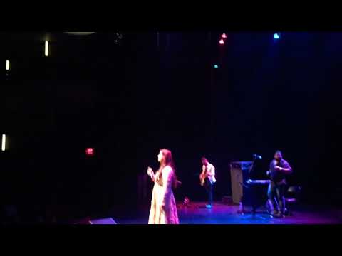 Richa Sharma Live In USA | Om Shanti Om