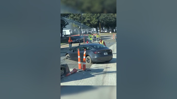 Ész nem járt a Tesla mellé… 😅 #tesla #model3 #models #fail #elektromosauto #cars #autozas