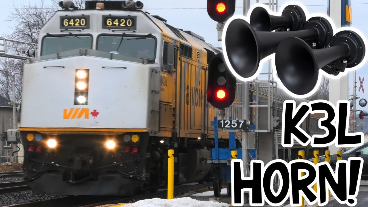 [4K] VIA 6420's NEW AWESOME K3L HORN! +Horn Show! All Right Here at the Brockville VIA Station!