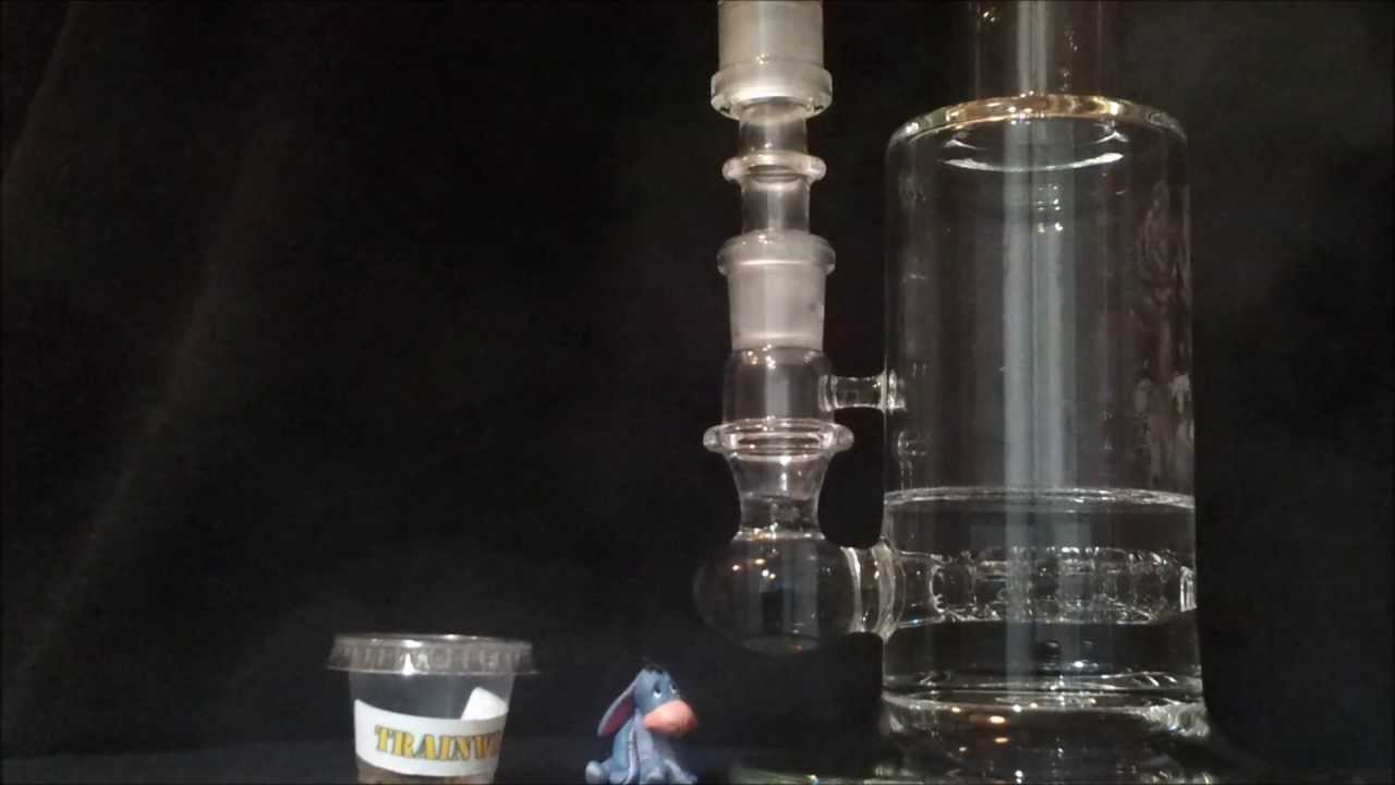 EFS Triple-Gridded Donut Perc Tube vs Leviathan/M&M Tech Hand-Woven Lattice Perc Bubbler - Dabs