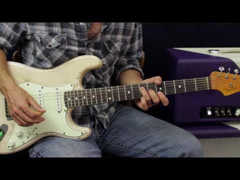 pentatonic-licks-(plus-string-skipping-techniques)