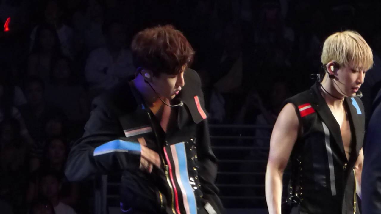 160731 MONSTA X (몬스타엑스) - Hero || KCON LA 2016 Day 2